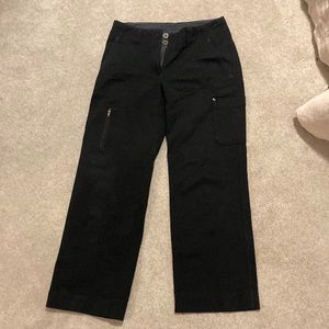 Title Nine Stretch Passport Ponte Straight Leg Cargo Pants Women’s Size 4 Black